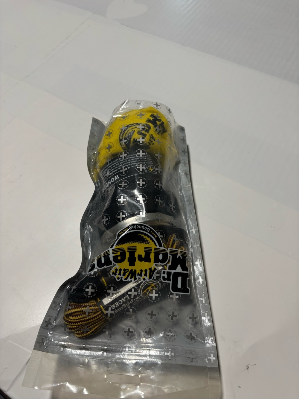 DR MARTENS CARE KIT - Picture 6 of 6